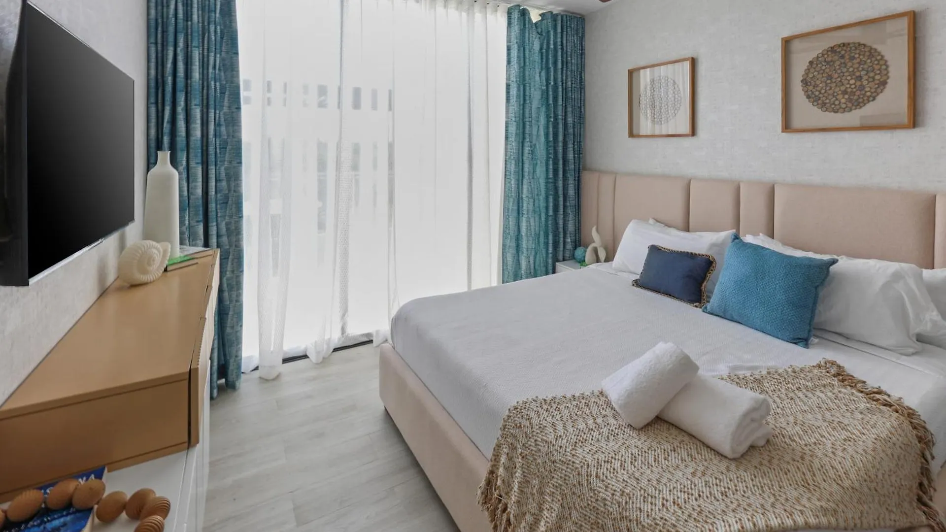 404 Y 504 Luxurious Ph With Jacuzzi Near The Beach La Laguna Daire
